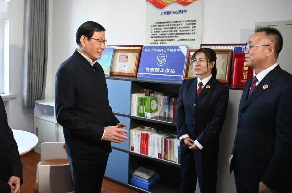 最高检检察长应勇日前谈未成年人检察工作