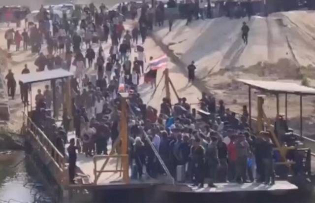 缅甸向泰国移交电诈园区释放人员